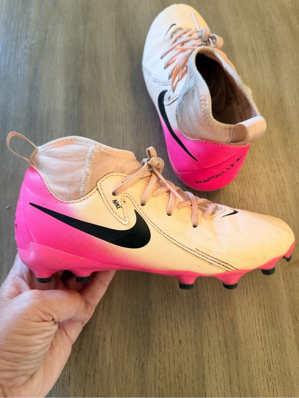 Nike Kids Pink and Coral Phantom VSN Soccer Cleats